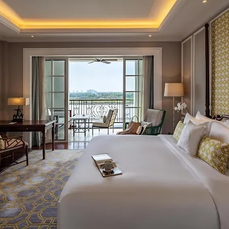 Mia Saigon - Luxury Boutique Hotel Ho-Chi-Minh-Stadt Exterior foto